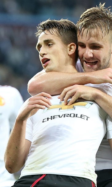 Manchester United stay perfect, top Aston Villa with Januzaj's winner